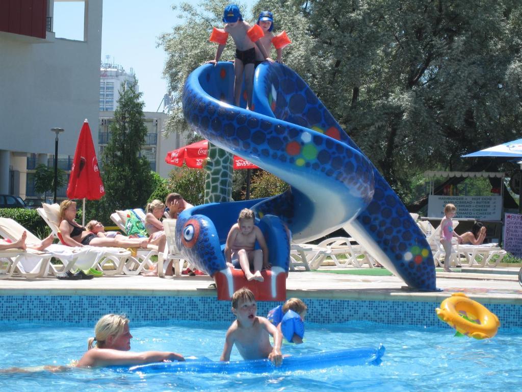Hotel Iskar & Aquapark Sunny Beach Exterior photo