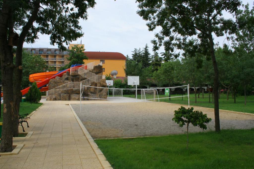 Hotel Iskar & Aquapark Sunny Beach Exterior photo