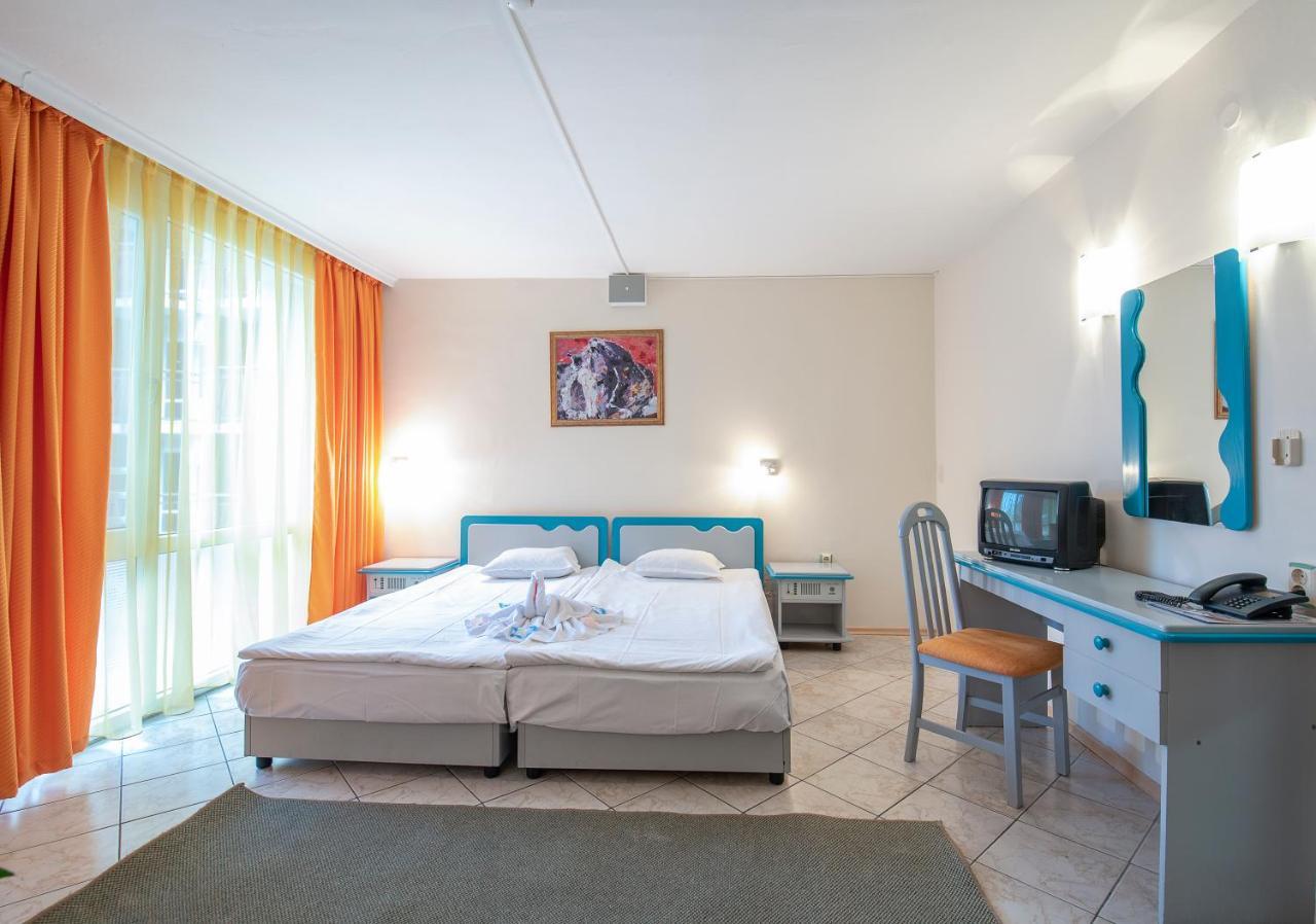 Hotel Iskar & Aquapark Sunny Beach Exterior photo